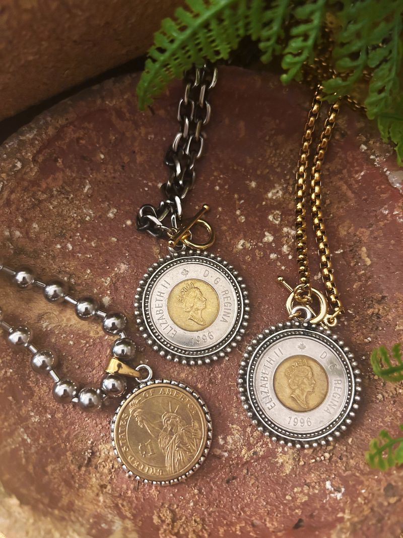 Handcrafted necklace