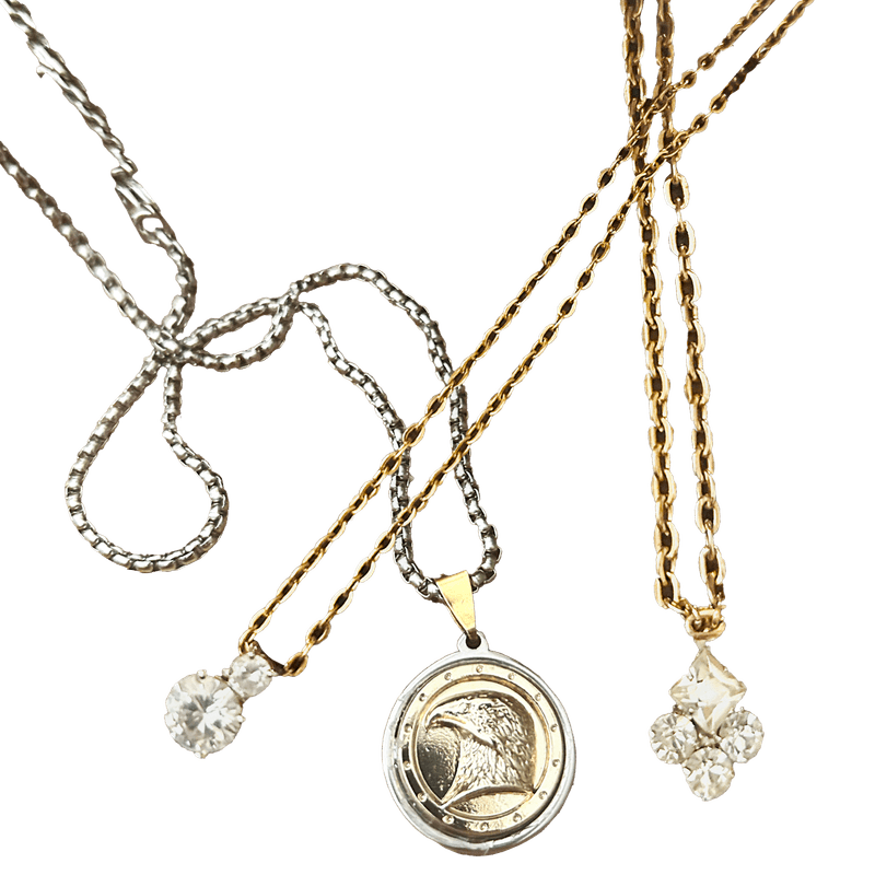 Delicate chain necklace